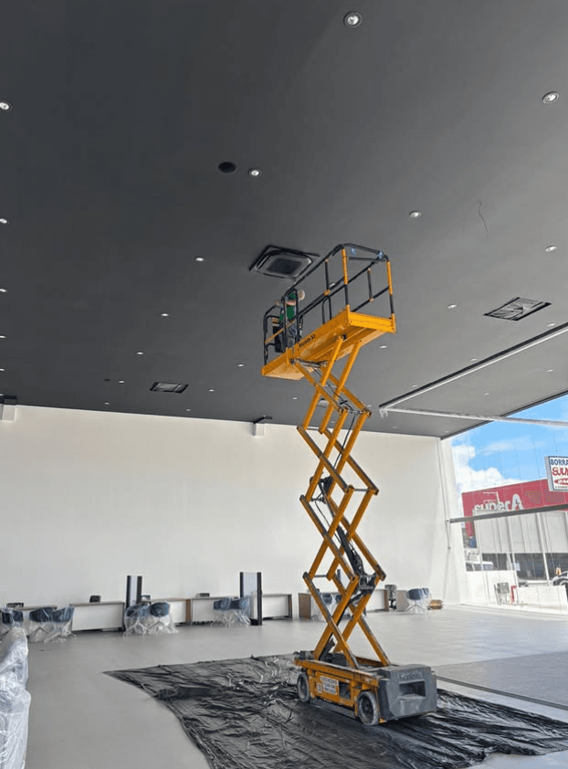 Concessionária Barigui — Pintura Comercial Alto Padrão em Florianópolis